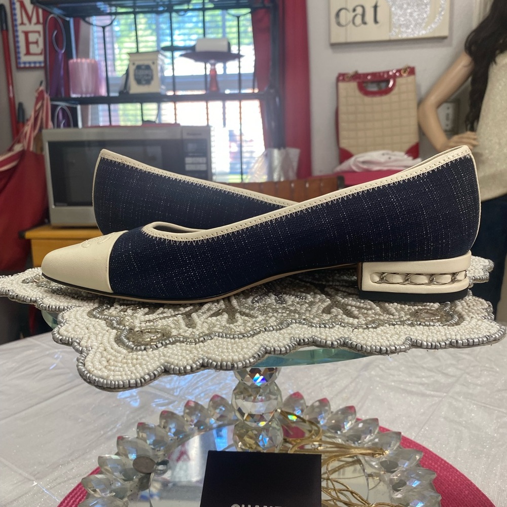 NWOT Chanel
Chanel Blue/Blue Leather and
Denim CC Cap Toe Ballet Flats